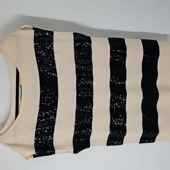 Alice + Olivia Cream Knit w Black Sequins Striped Sleeveless Tunic Sweater Top - Picture 1 of 11